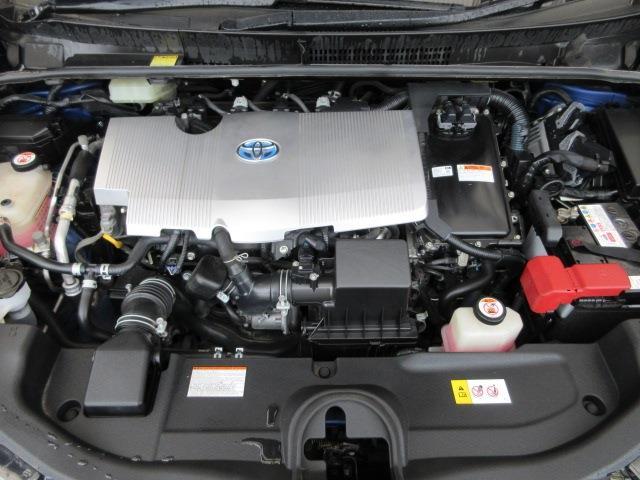 UJ0048329390_32_001.jpg