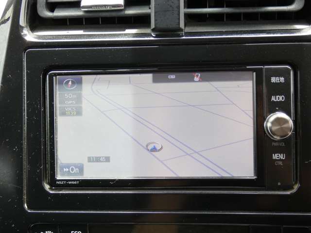 UZ0046075169_81_001.jpg