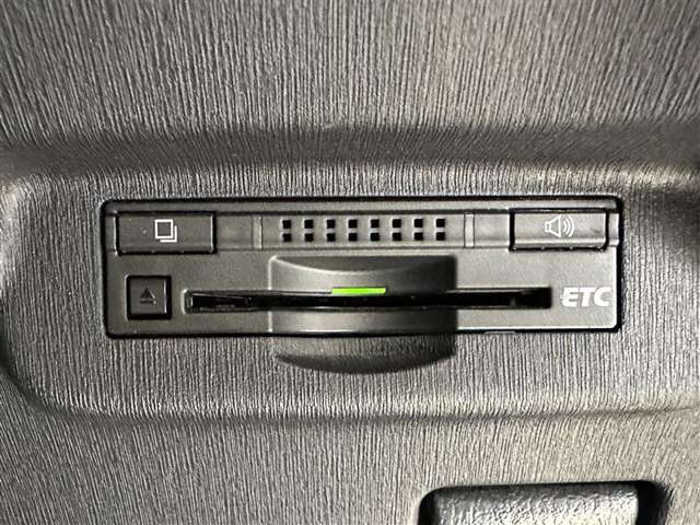 U00048464059_14_001.jpg