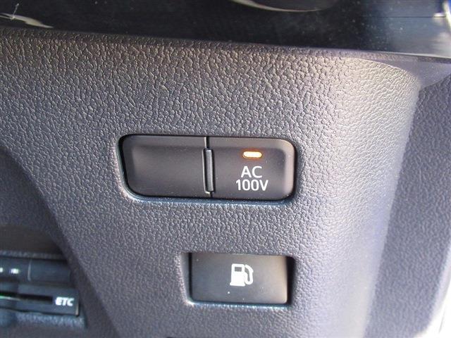 UJ0048260266_33_001.jpg