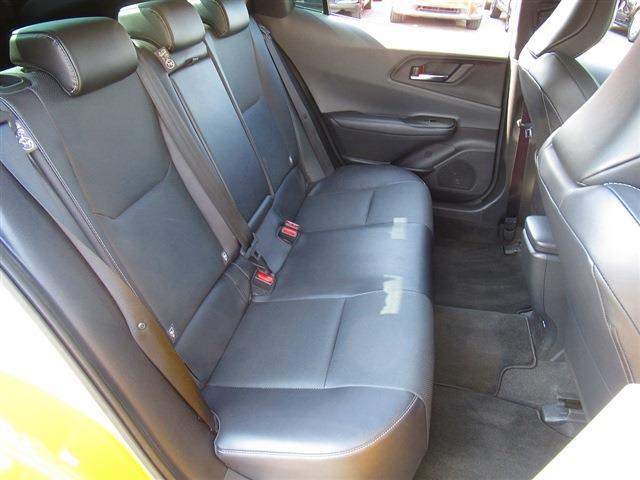 UJ0048405784_17_001.jpg