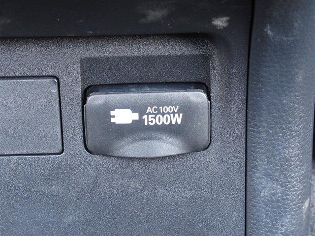 UJ0048405784_57_001.jpg