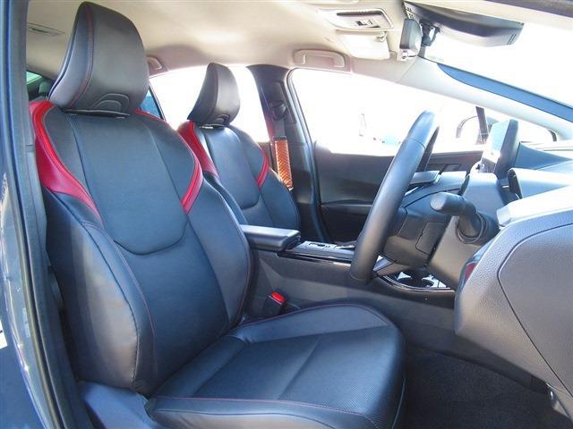 UJ0048226712_15_001.jpg