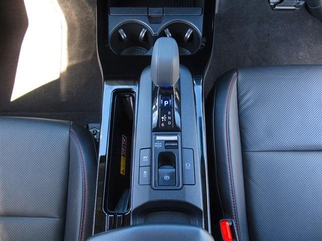 UJ0048226712_46_001.jpg