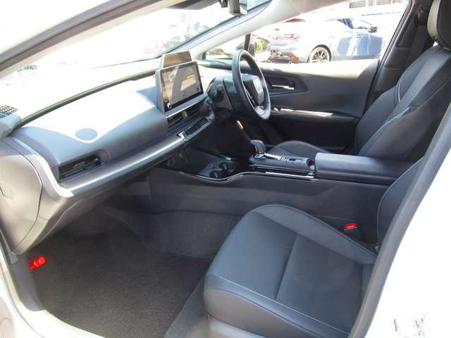 UJ0048566584_46_001.jpg