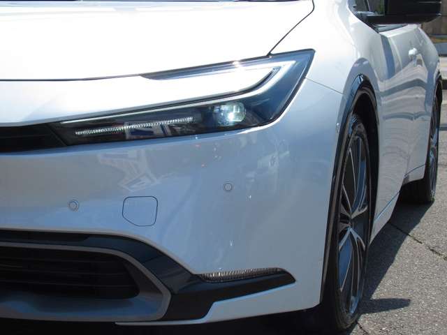 UJ0048566584_63_001.jpg