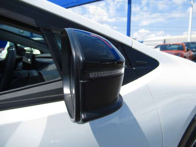 UJ0048566584_66_001.jpg