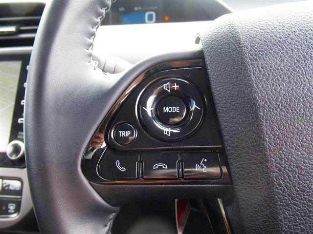UJ0048564216_45_001.jpg