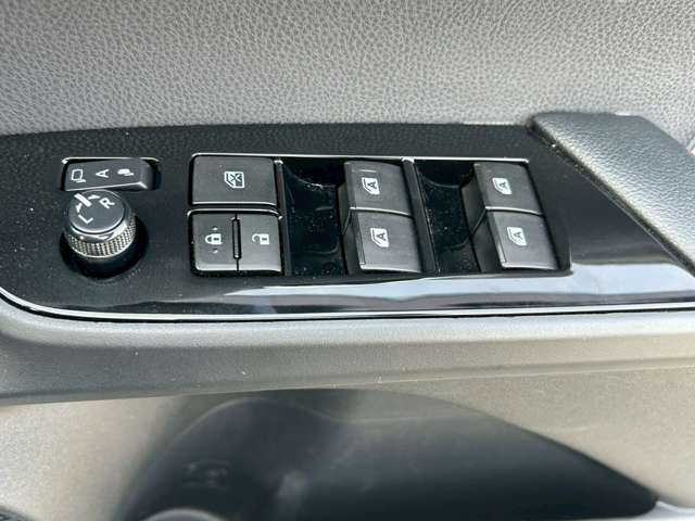 U00048506704_36_001.jpg