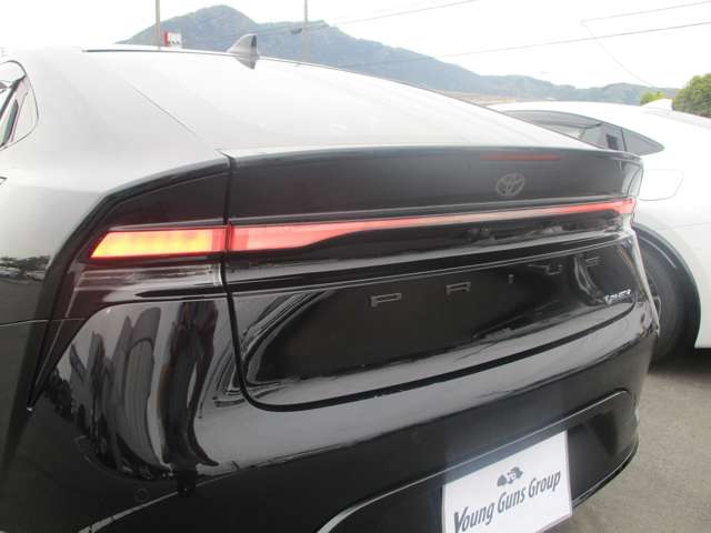 U00045183642_80_001.jpg