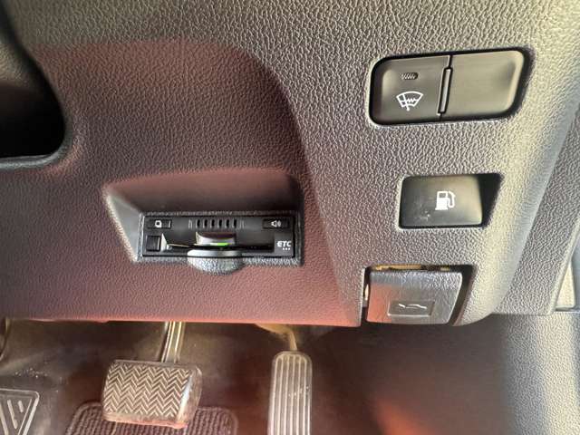 U00048094486_42_001.jpg