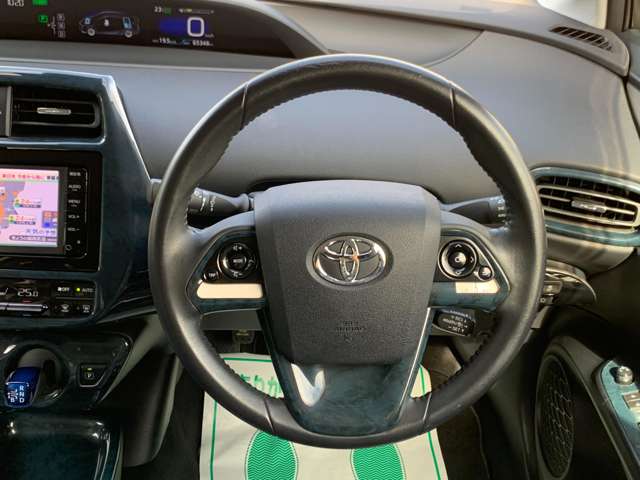 U00046876077_48_001.jpg