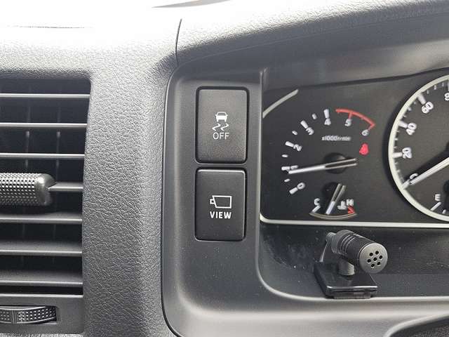 U00046715665_54_001.jpg