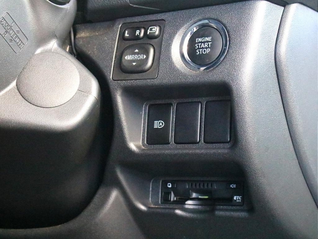 UZ0046494773_2_003.jpg
