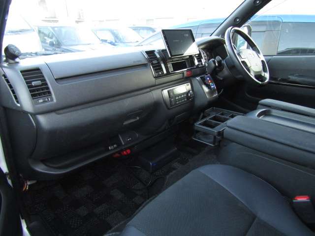 U00048076483_46_003.jpg