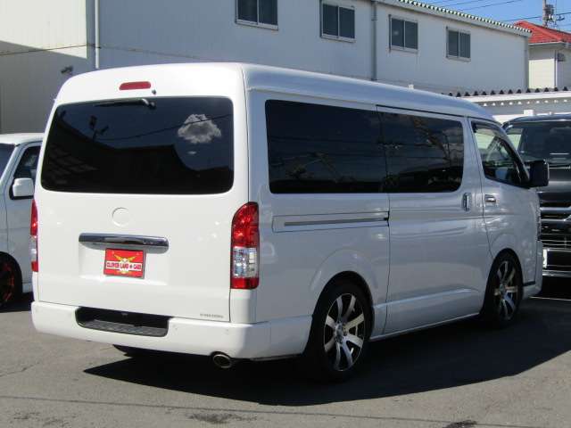 U00048069587_5_004.jpg