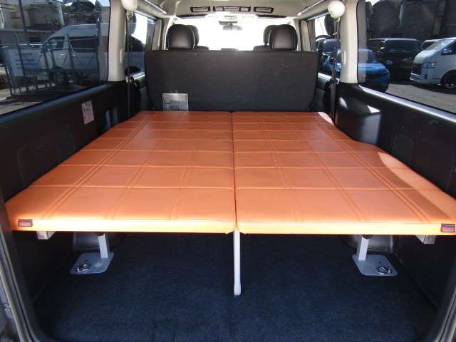 U00048070872_1_005.jpg