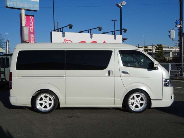 U00047991692_11_003.jpg