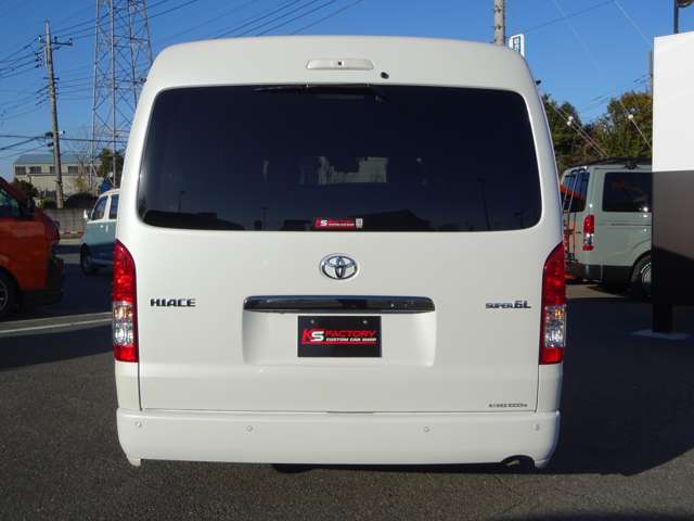 U00047991692_12_003.jpg