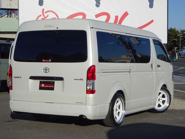 U00047991692_15_004.jpg