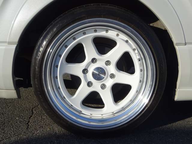 U00047991692_18_004.jpg