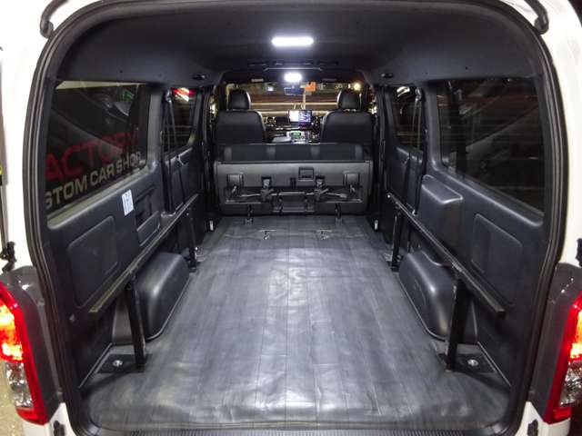 U00047991692_60_002.jpg