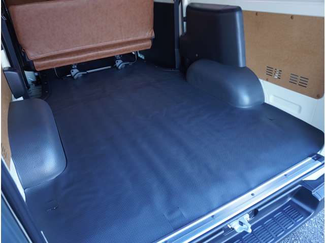 U00047327771_55_001.jpg