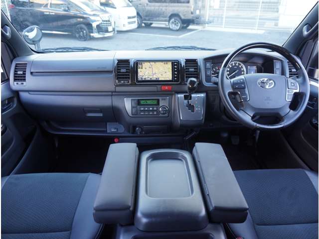 U00047323505_2_005.jpg