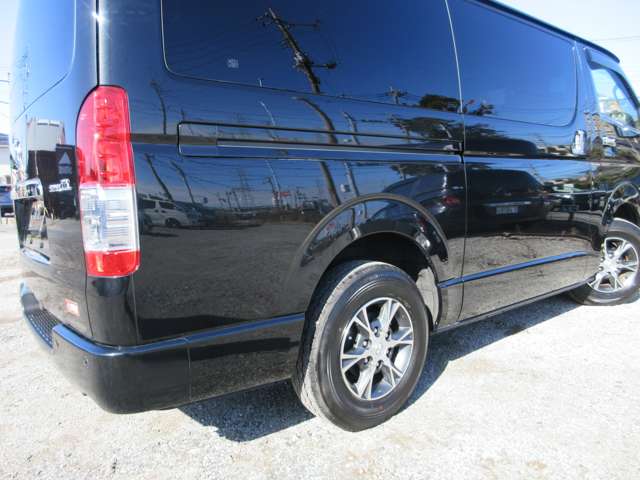 U00047131069_61_001.jpg