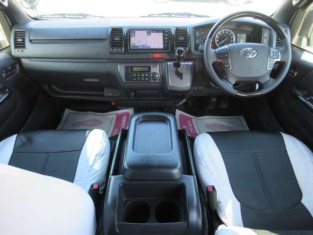 U00047131069_6_001.jpg