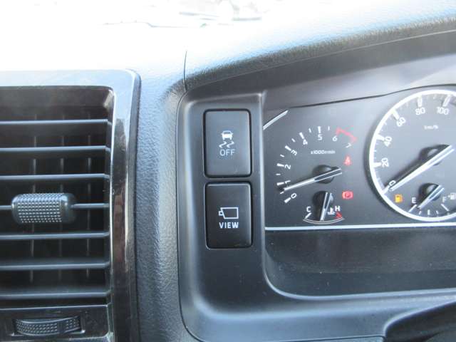 U00048313969_15_001.jpg