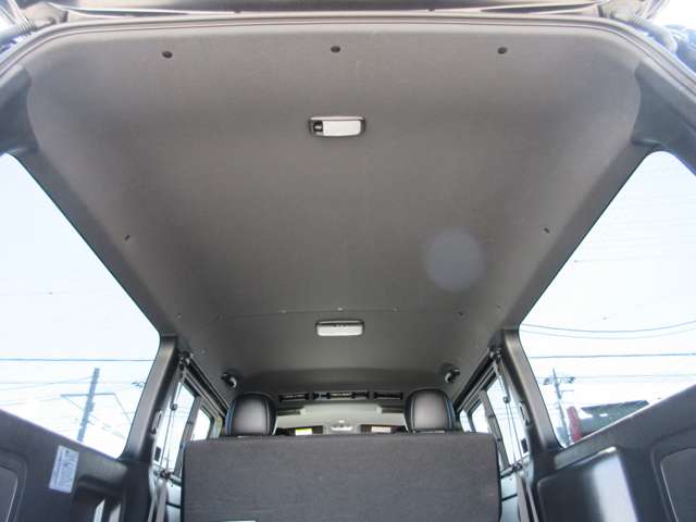 U00048313969_23_001.jpg