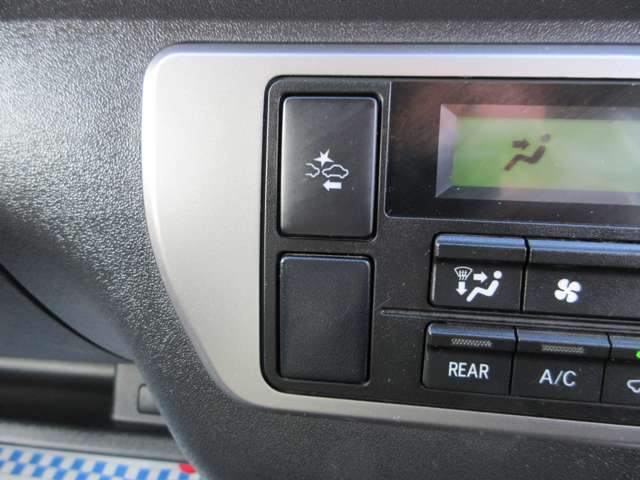 U00047386440_11_001.jpg