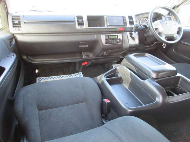 U00047386440_7_001.jpg