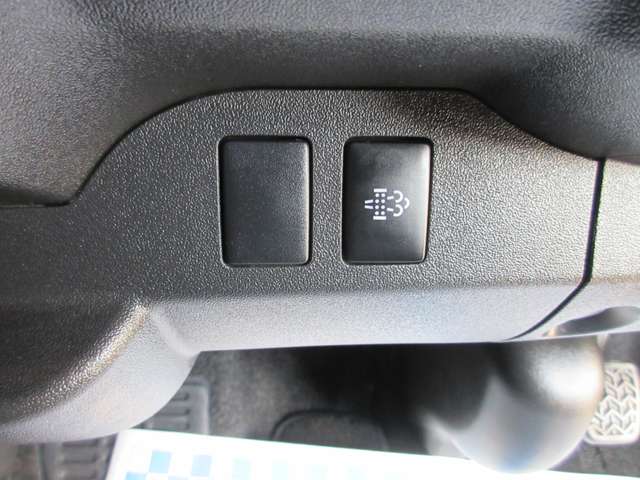 U00048000517_88_001.jpg