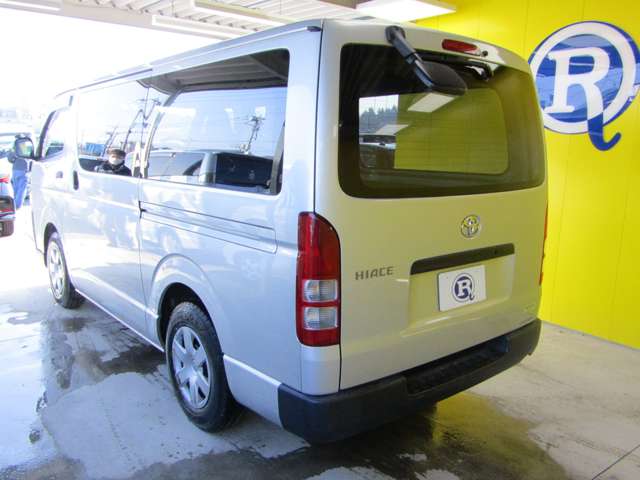 U00048109979_16_002.jpg