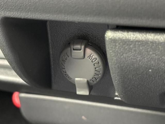 UZ0047964522_48_002.jpg