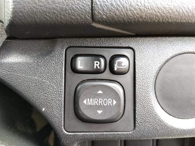 UJ0046407732_19_001.jpg