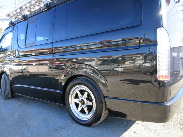 U00047437888_60_001.jpg