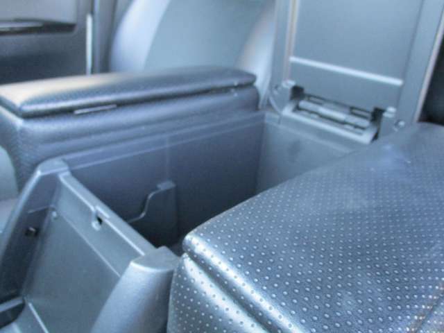 U00048123699_19_001.jpg