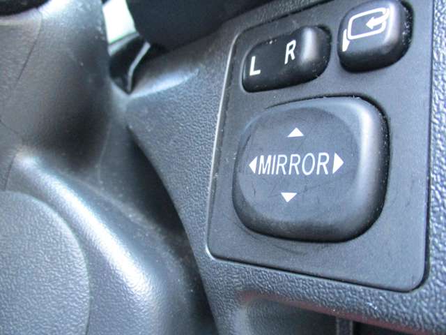 U00048123699_35_001.jpg
