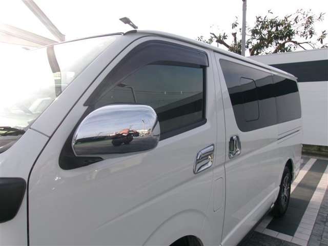 U00048197298_32_002.jpg
