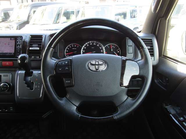 U00048211965_15_003.jpg