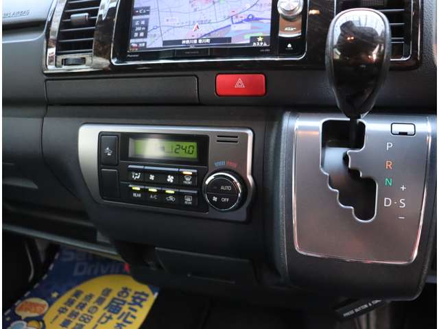U00048570642_13_001.jpg