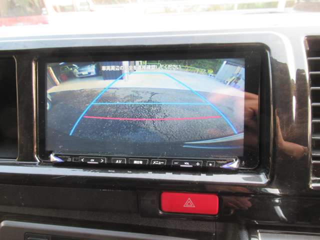 UJ0048433704_16_001.jpg