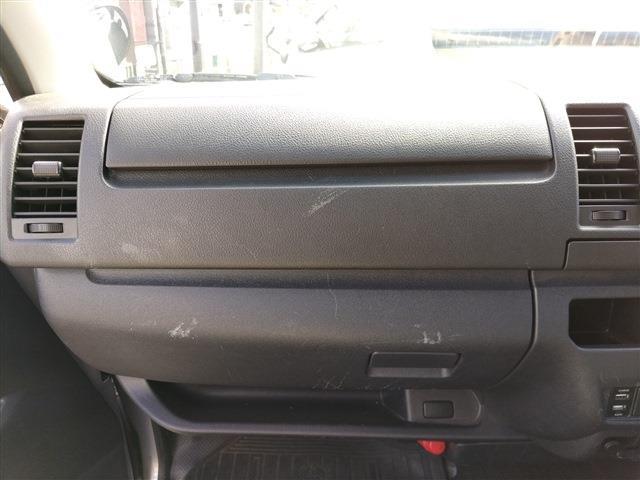 UJ0048372622_36_001.jpg