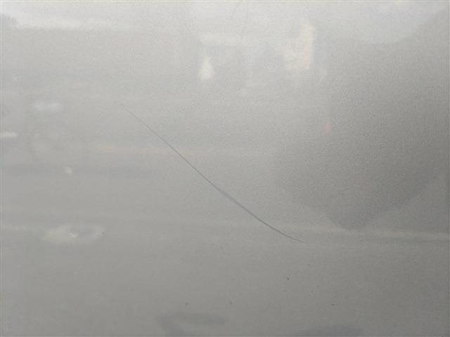 UJ0048372622_69_001.jpg