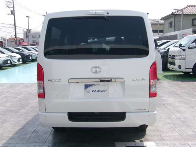 U00048445996_10_001.jpg