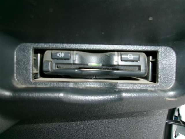U00048445996_14_001.jpg