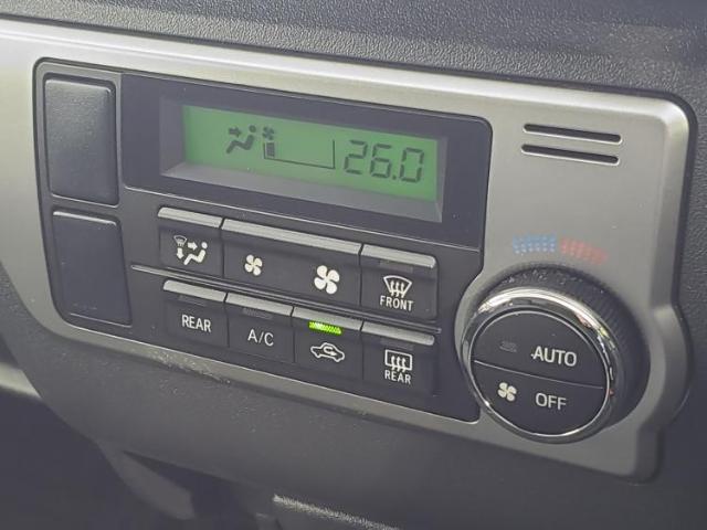 UZ0048356485_38_001.jpg